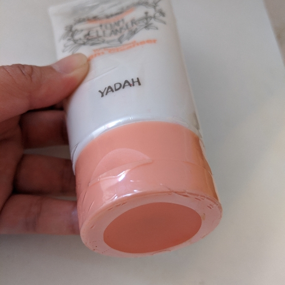 Facial cleansers k-beauty bundle - Picture 8 of 8